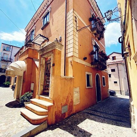 Bed and Breakfast Caterina House Nel Borgo Piu Bello D'Italia San Lucido Exterior foto